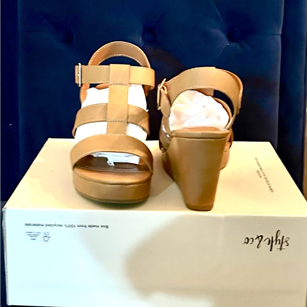 🔻Style & Co. Wedge Sandals | Sz. 6.5M | Color: Tan (NIB) - Picture 4 of 6